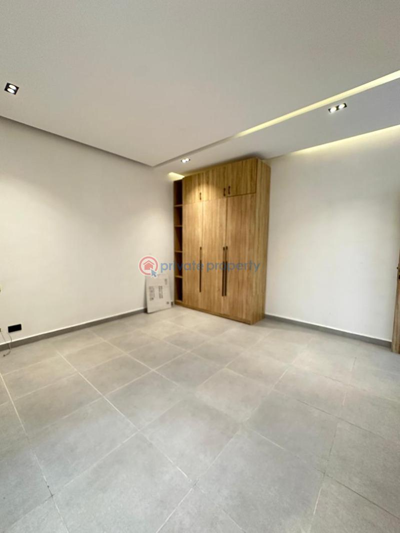 4 bedroom Terraced Duplex For Sale Freedom Way Lekki Phase 1 Lagos - 3