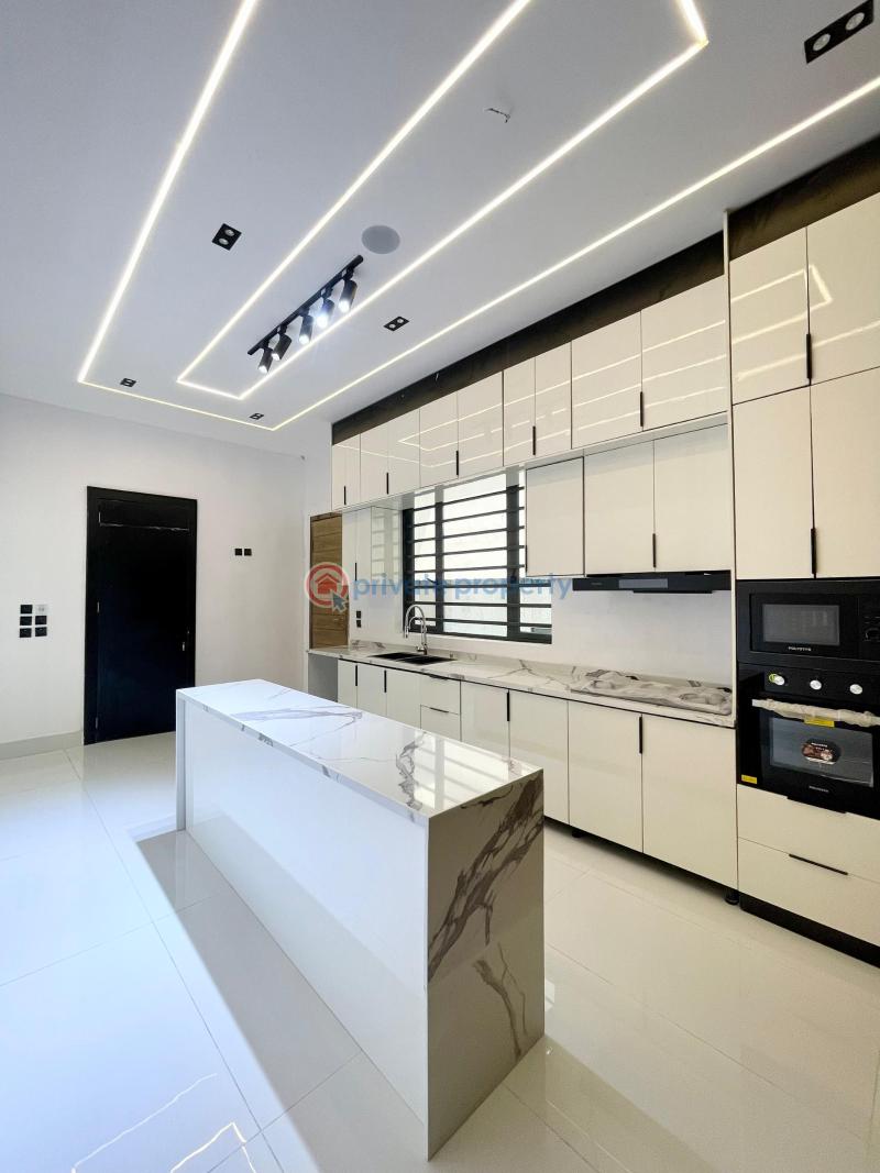 5 bedroom Detached Duplex For Sale Ajah Lagos - 1