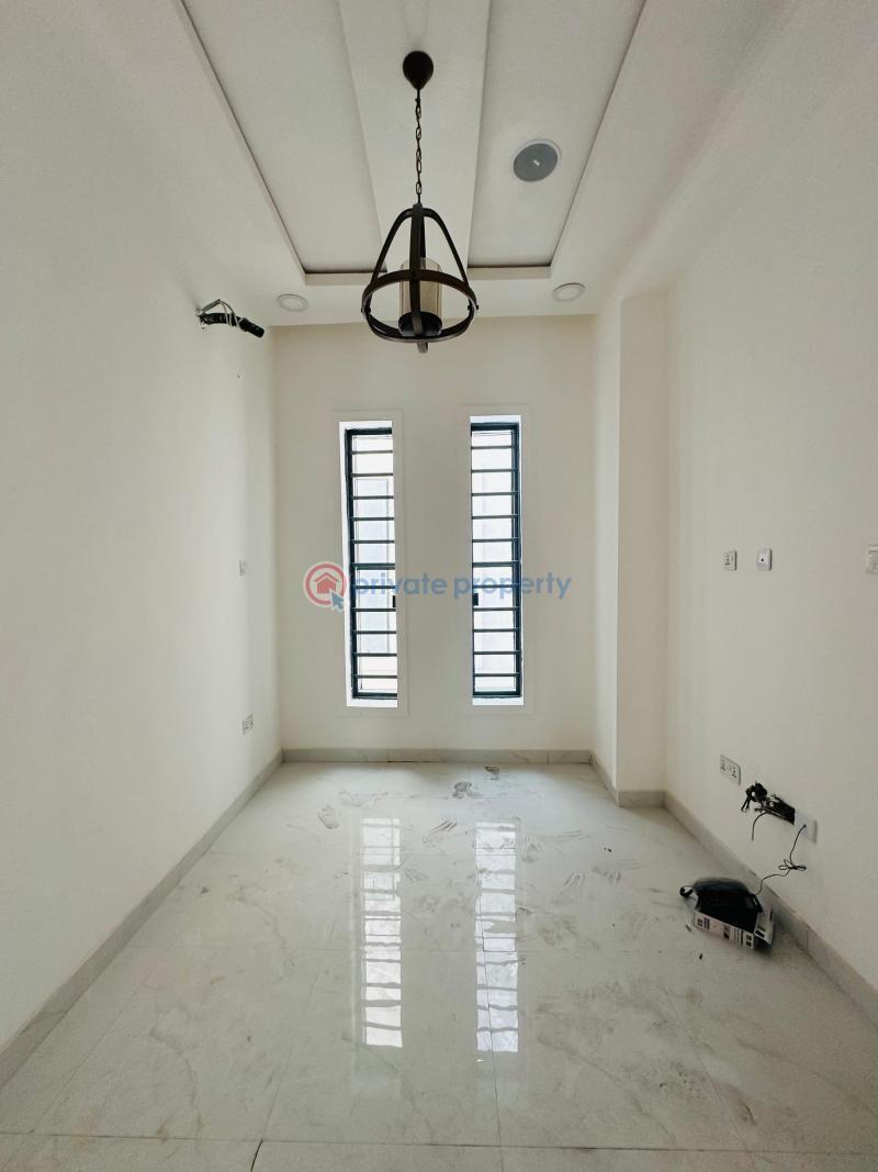 5 bedroom Detached Duplex For Sale Omole Phase 2 Ojodu Lagos - 9