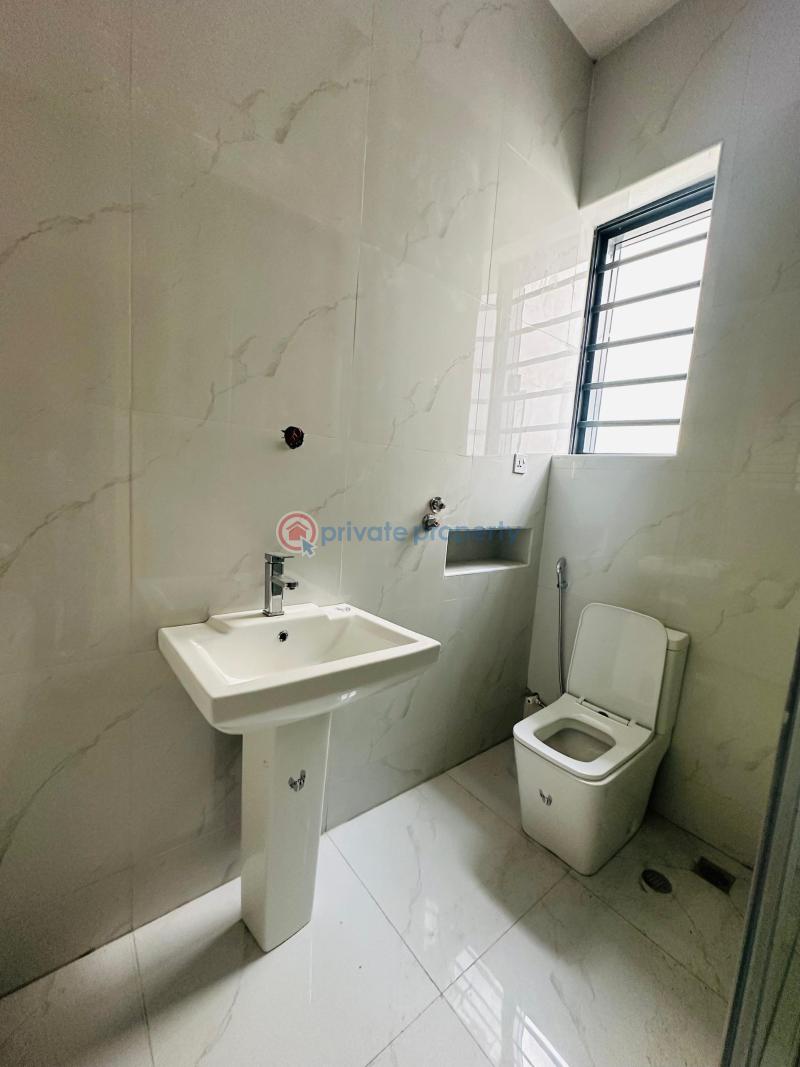 5 bedroom Detached Duplex For Sale Omole Phase 2 Ojodu Lagos - 5