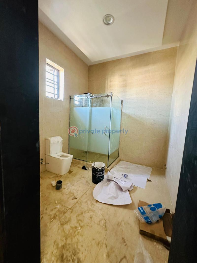 5 bedroom Detached Duplex For Sale Omole Phase 2 Ojodu Lagos - 3