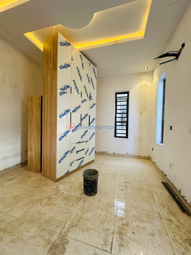 5 bedroom Detached Duplex For Sale Omole Phase 2 Ojodu Lagos - 5