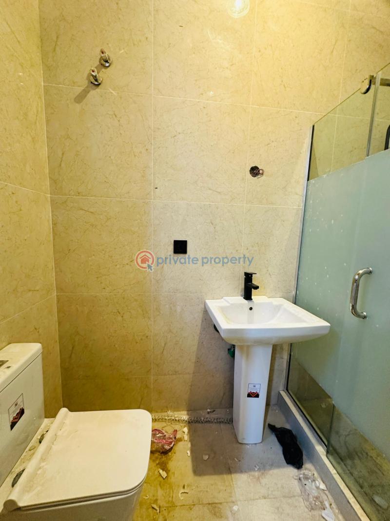 5 bedroom Detached Duplex For Sale Omole Phase 2 Ojodu Lagos - 6