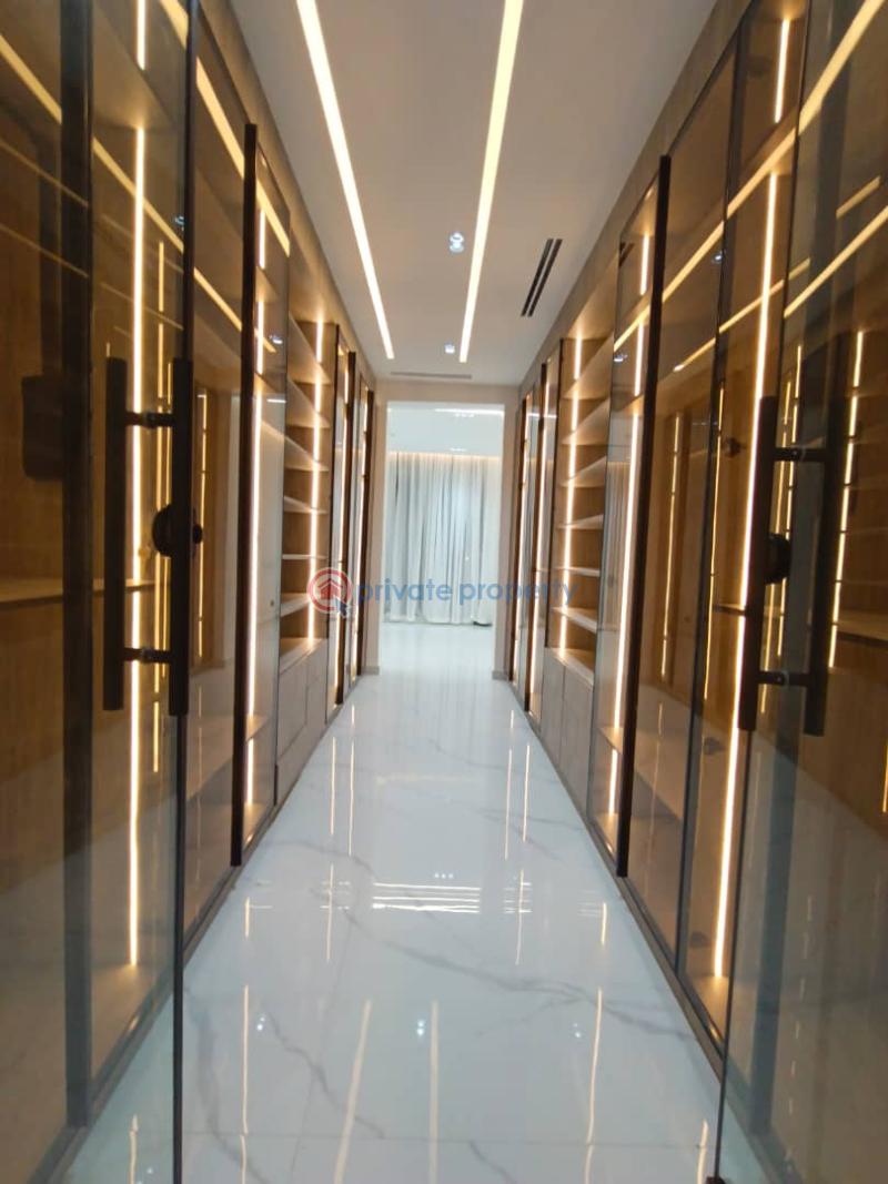 5 bedroom Duplex For Sale Pinnock Axis Osapa Lekki Lagos - 44