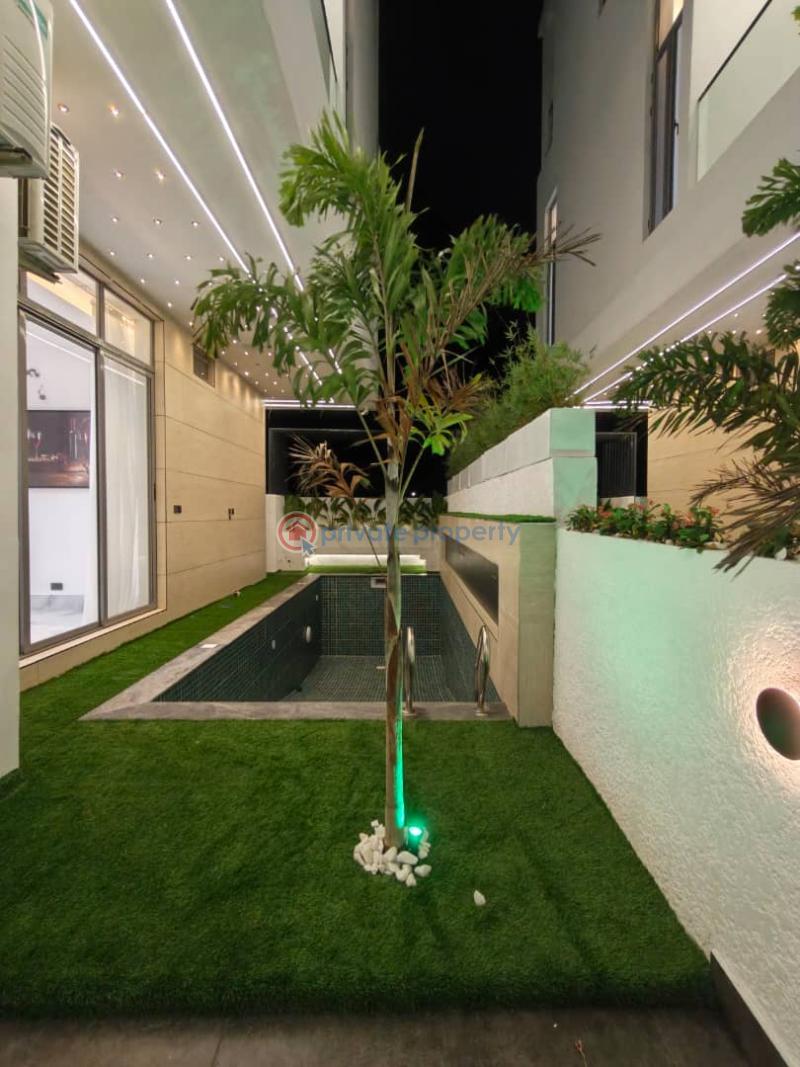5 bedroom Duplex For Sale Pinnock Axis Osapa Lekki Lagos - 47