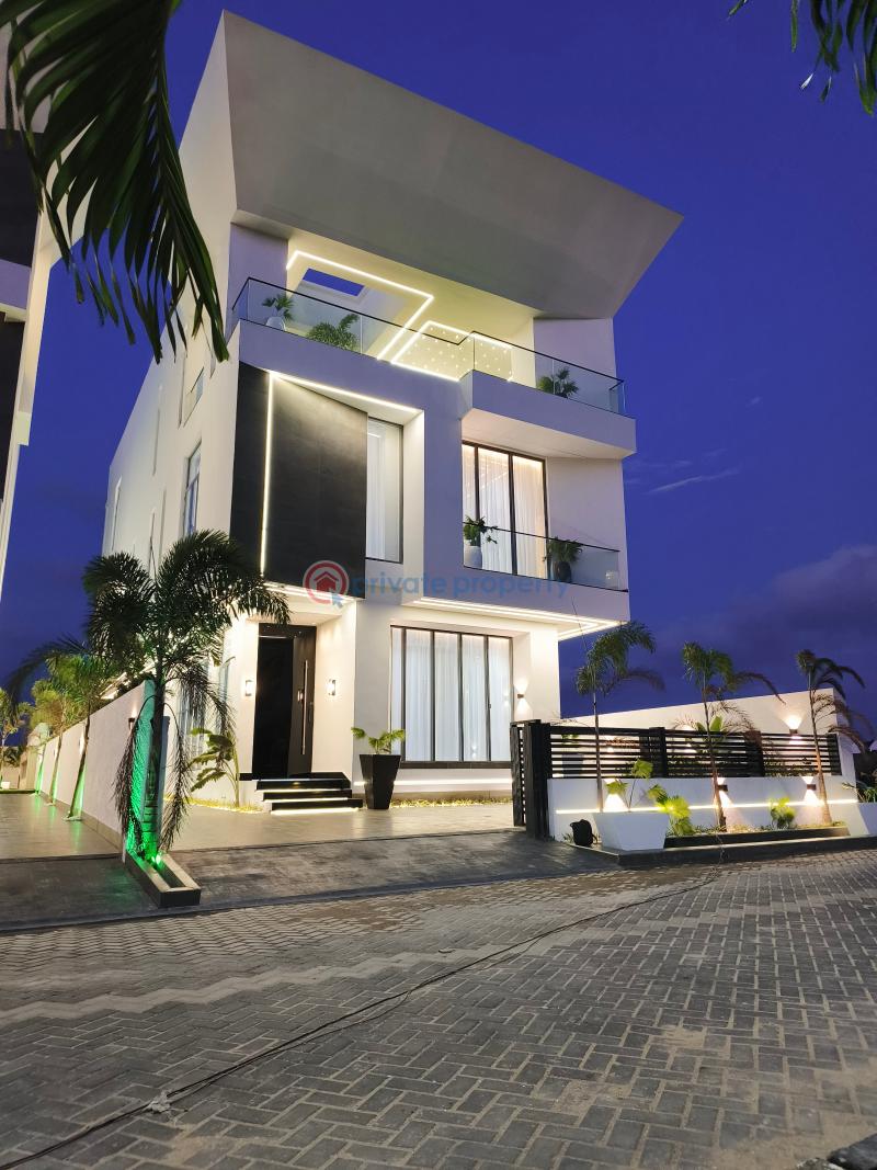 5 bedroom Duplex For Sale Pinnock Axis Osapa Lekki Lagos - 3