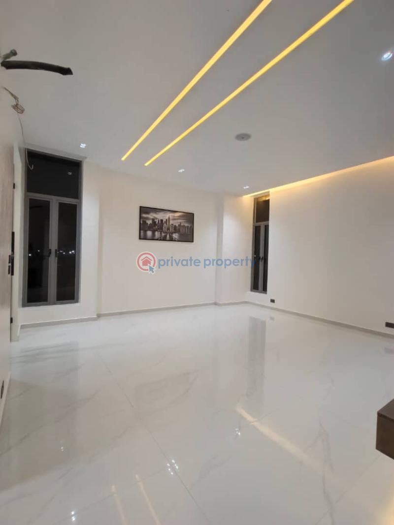 5 bedroom Duplex For Sale Pinnock Axis Osapa Lekki Lagos - 37