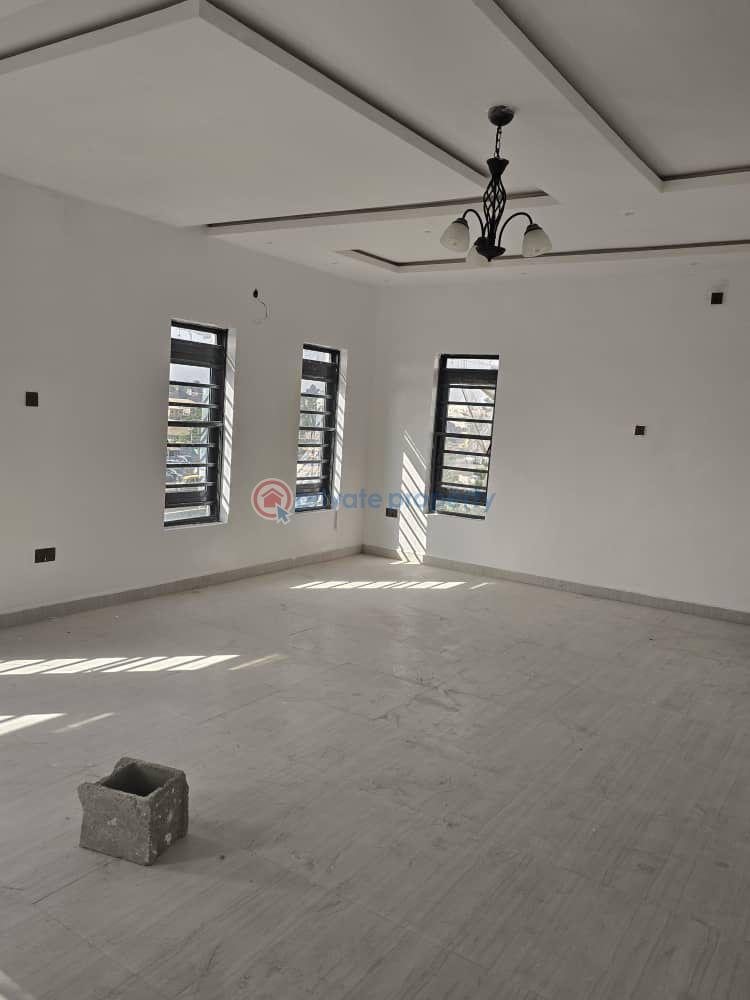 5 bedroom Detached Duplex For Sale Omole Phase 2 Ojodu Lagos - 10