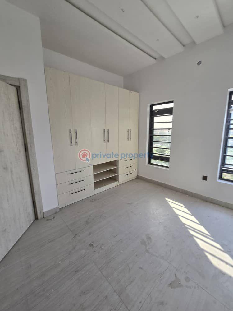 5 bedroom Detached Duplex For Sale Omole Phase 2 Ojodu Lagos - 5