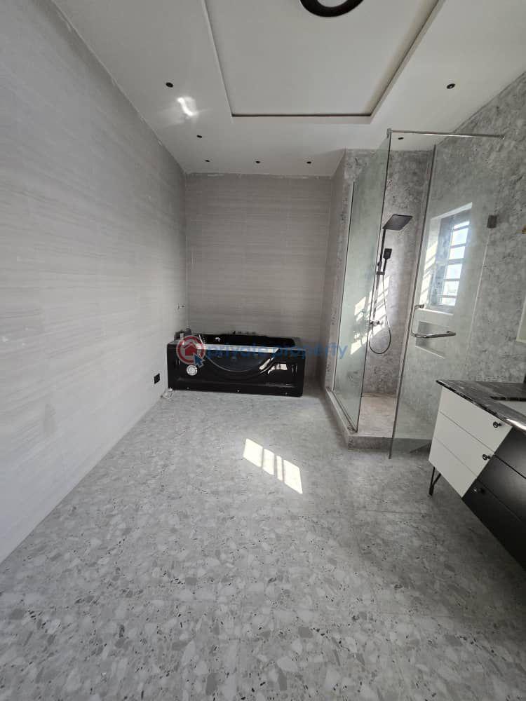 5 bedroom Detached Duplex For Sale Omole Phase 2 Ojodu Lagos - 4