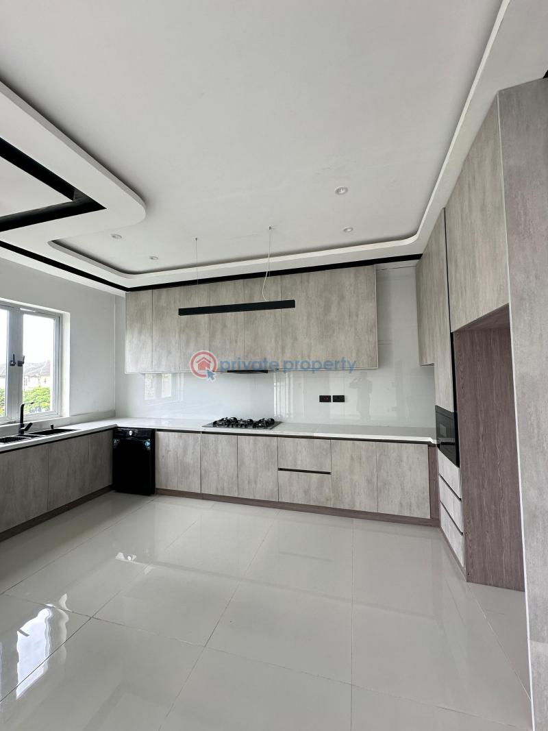 2 bedroom Block Of Flats For Sale Lekki Phase 1 Lagos - 3