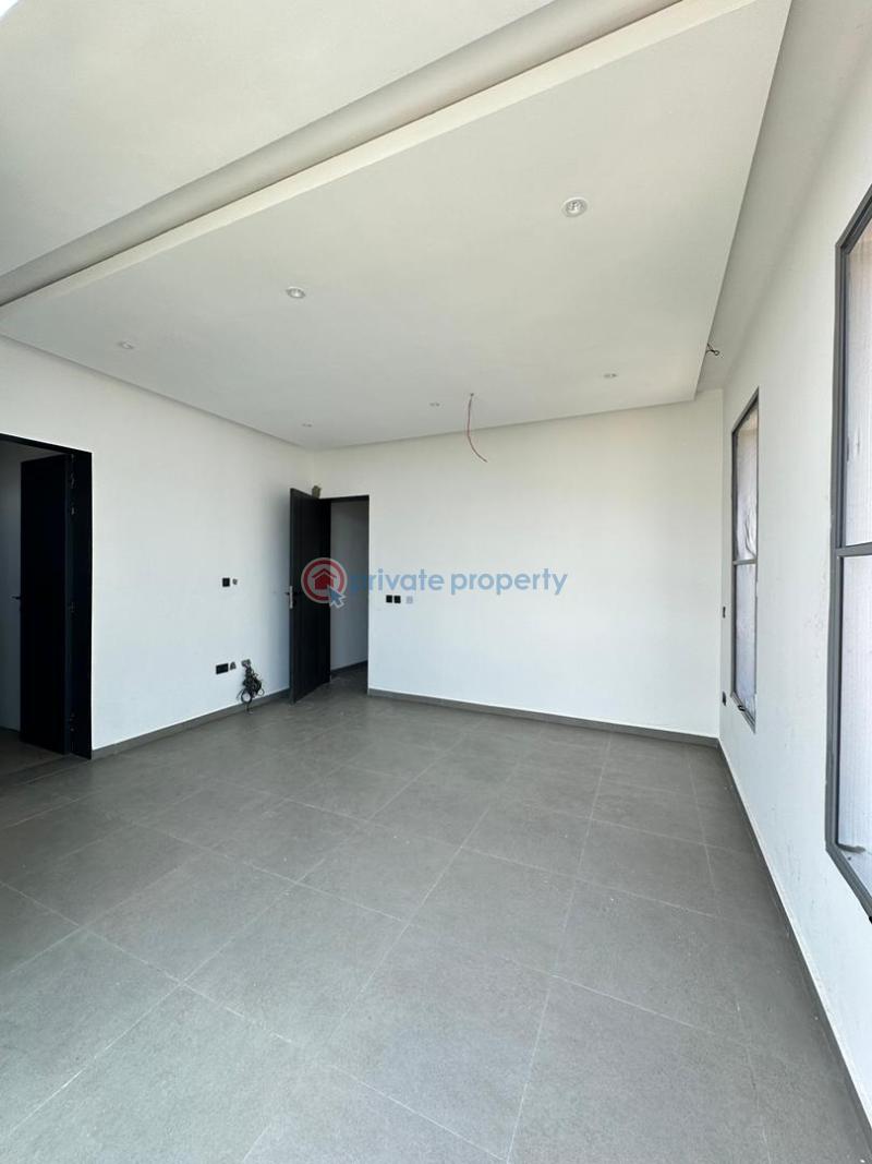 5 bedroom Detached Duplex For Sale Victoria Garden City Lekki Lagos - 3