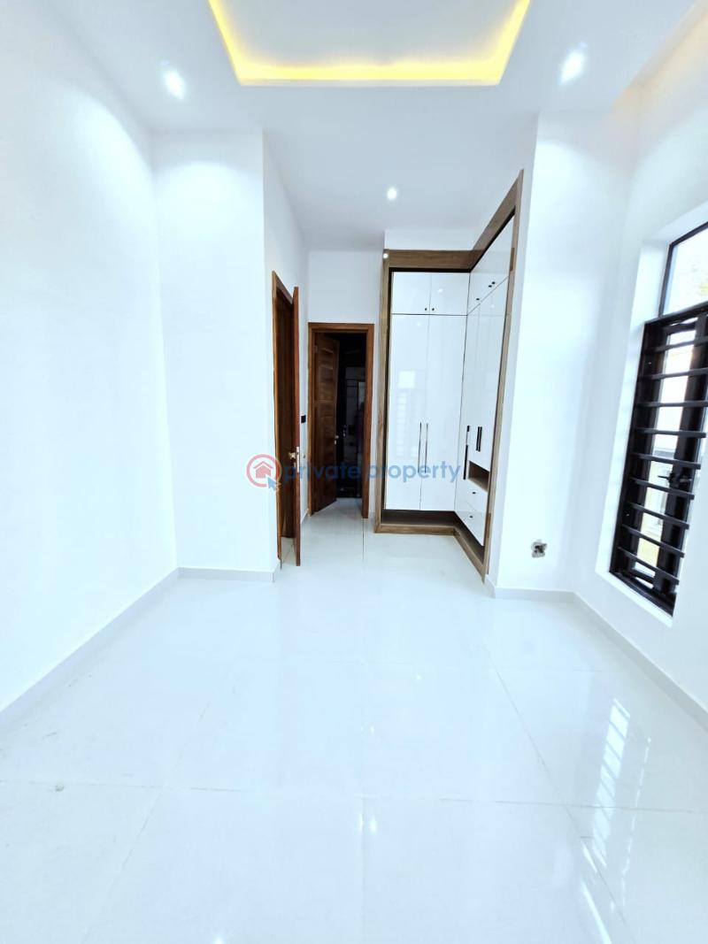 5 bedroom Detached Duplex For Sale Ikota Lekki Lagos - 9
