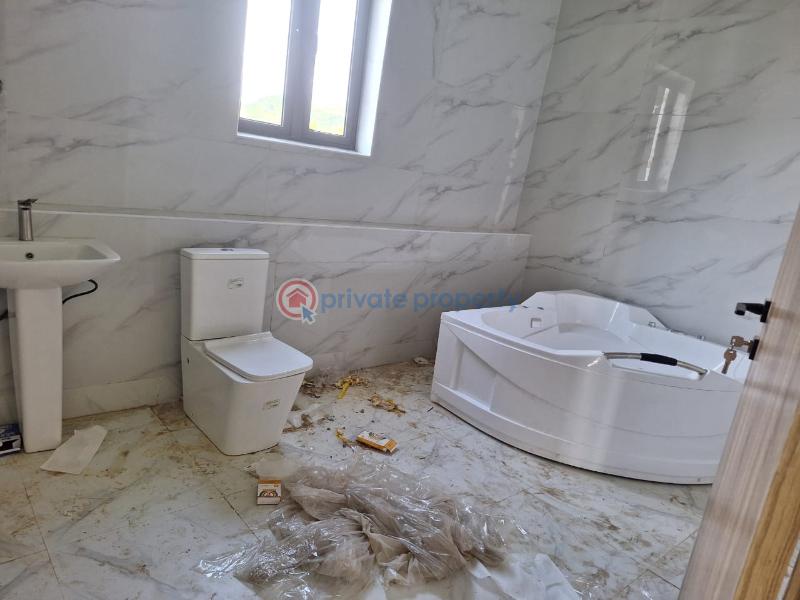 7 bedroom Detached Duplex For Sale Gwarimpa Abuja Phase 3  - 4