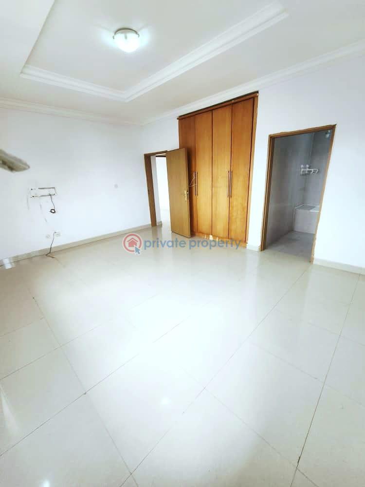 3 bedroom Flat & Apartment For Sale Old Ikoyi Lagos - 6