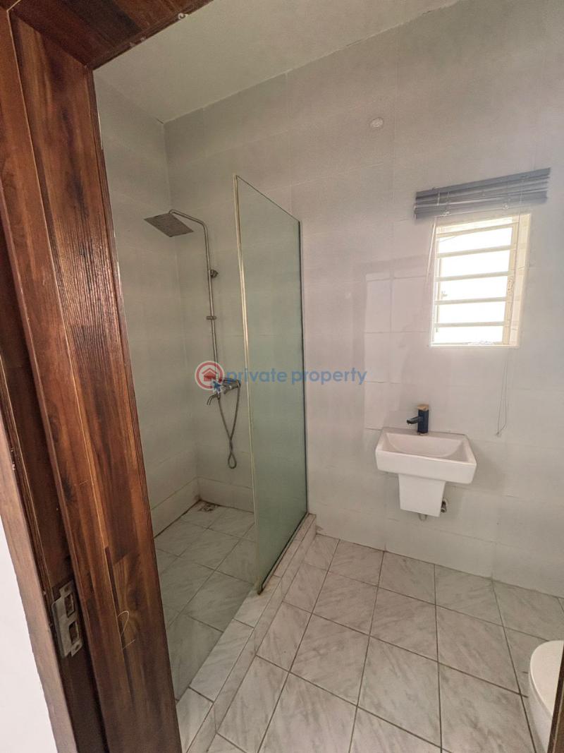 1 bedroom Mini Flat For Rent Osapa London Lekki Phase 1 Lagos - 4