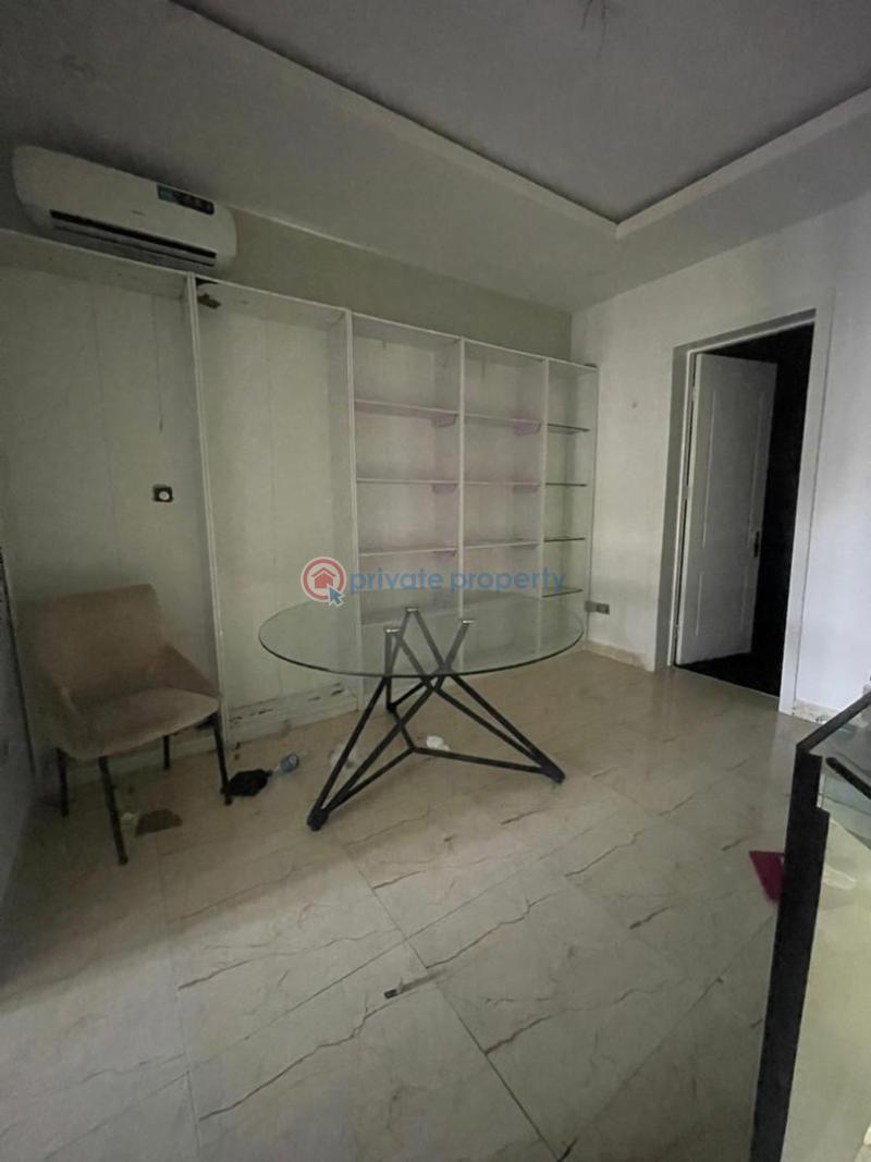 1 bedroom Mini Flat For Rent Victoria Island Lagos - 3