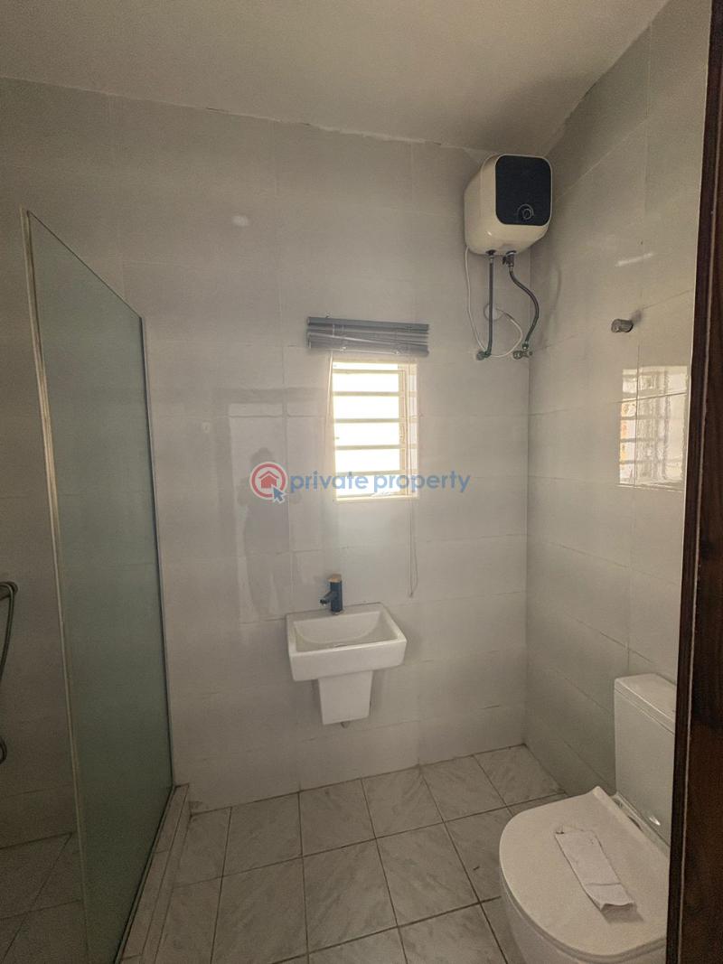 1 bedroom Mini Flat For Rent Osapa London Lekki Phase 1 Lagos - 5