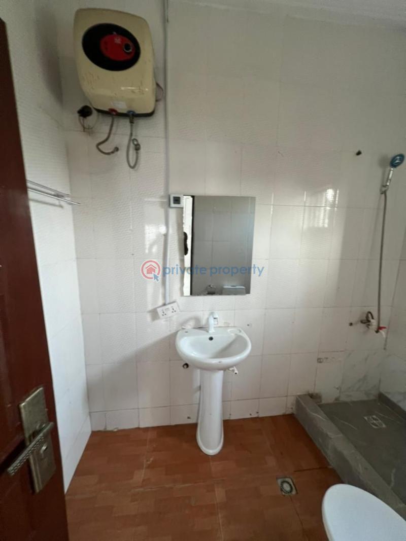 1 bedroom Mini Flat For Sale Bera Estate Lekki Phase 2 Lagos - 11