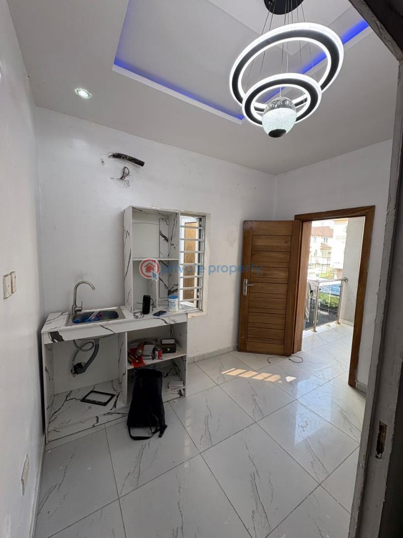 1 bedroom Mini Flat For Rent Osapa London Lekki Phase 1 Lagos - 1