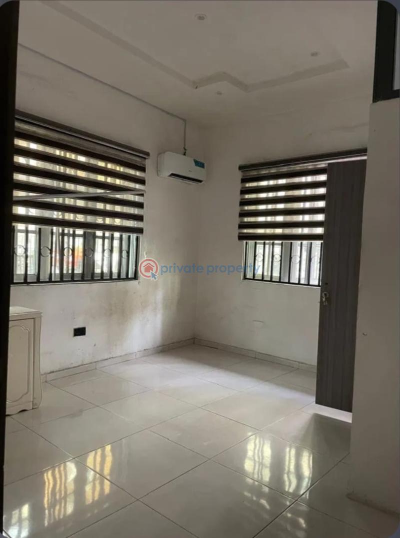1 bedroom Mini Flat For Rent Chevron Lekki Lagos - 2