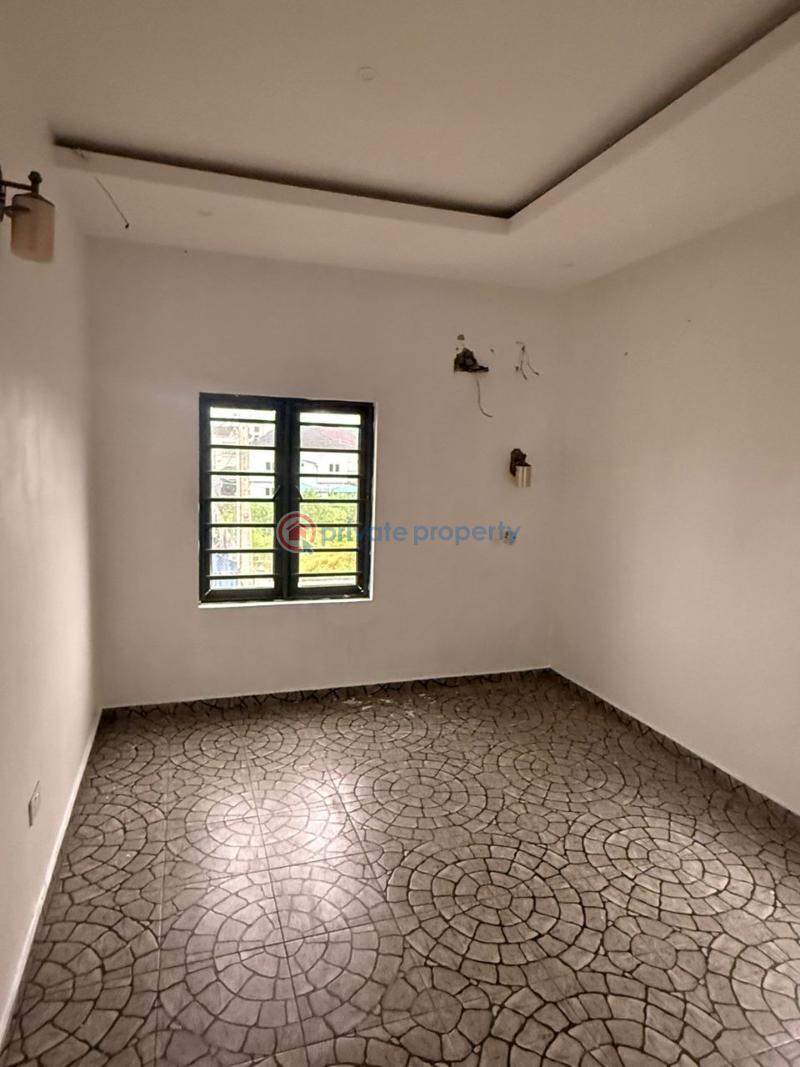 1 bedroom Mini Flat For Rent Abraham Adesanya Sangotedo Lagos - 8