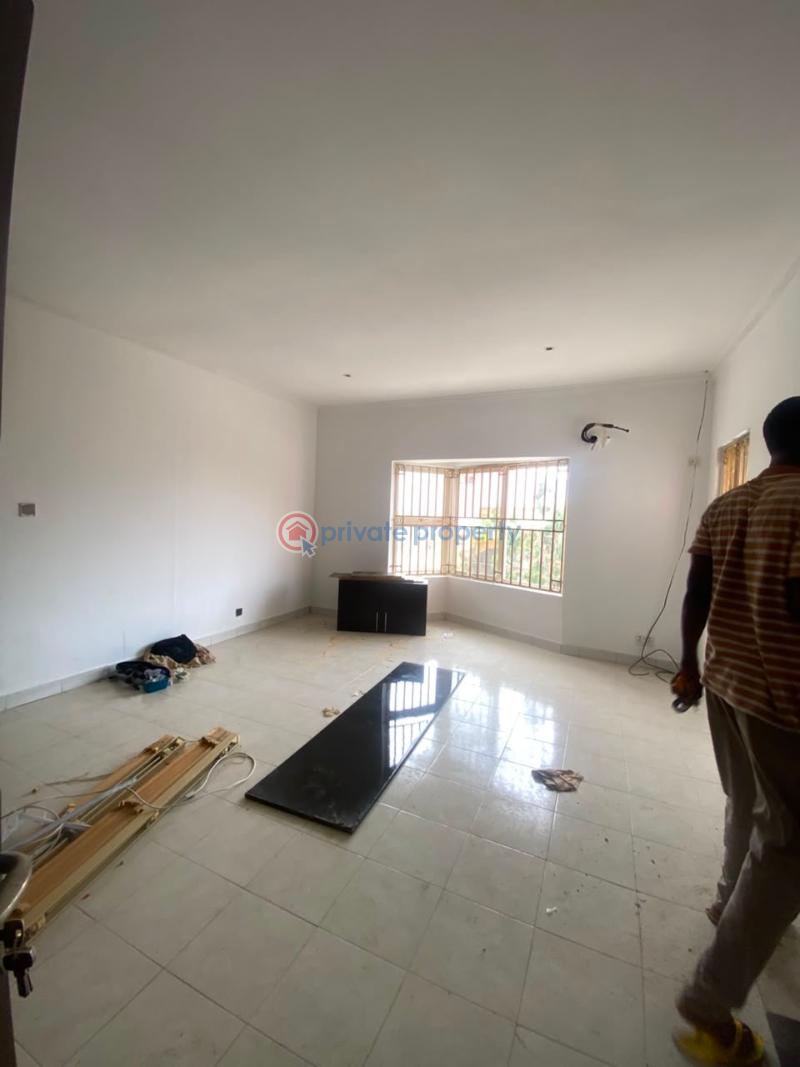 1 bedroom Flat & Apartment For Rent Admiralty Way Lekki Lagos - 3