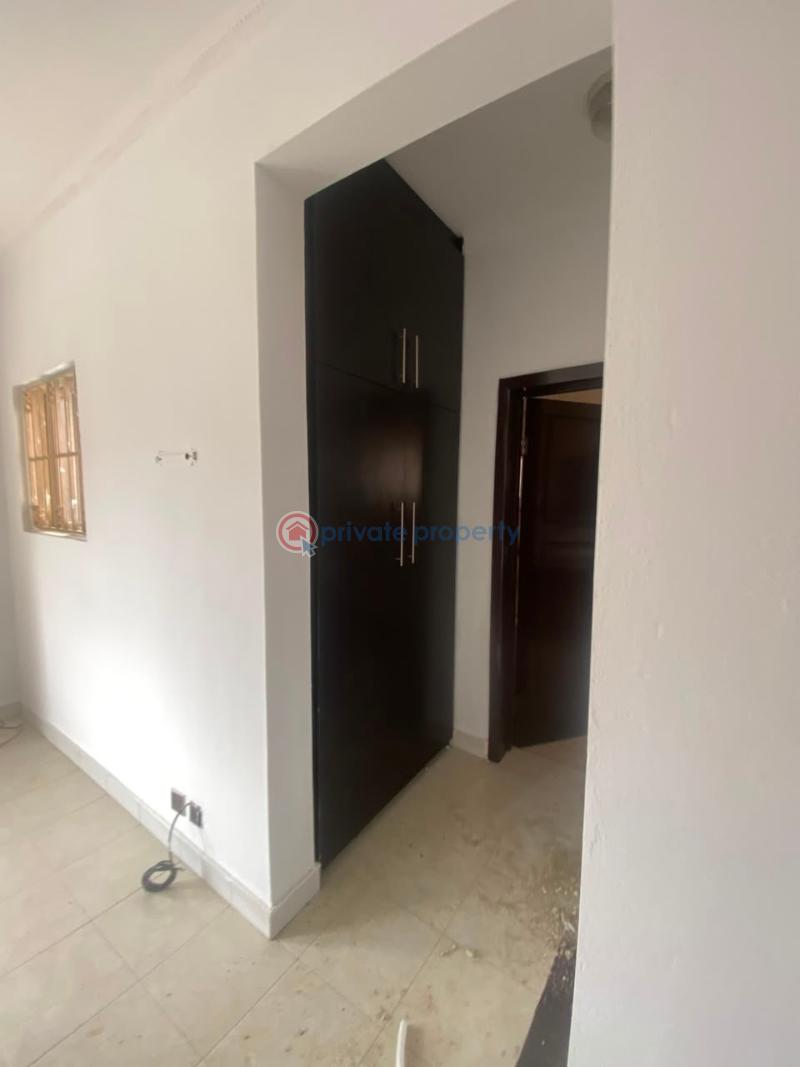 1 bedroom Flat & Apartment For Rent Admiralty Way Lekki Lagos - 9