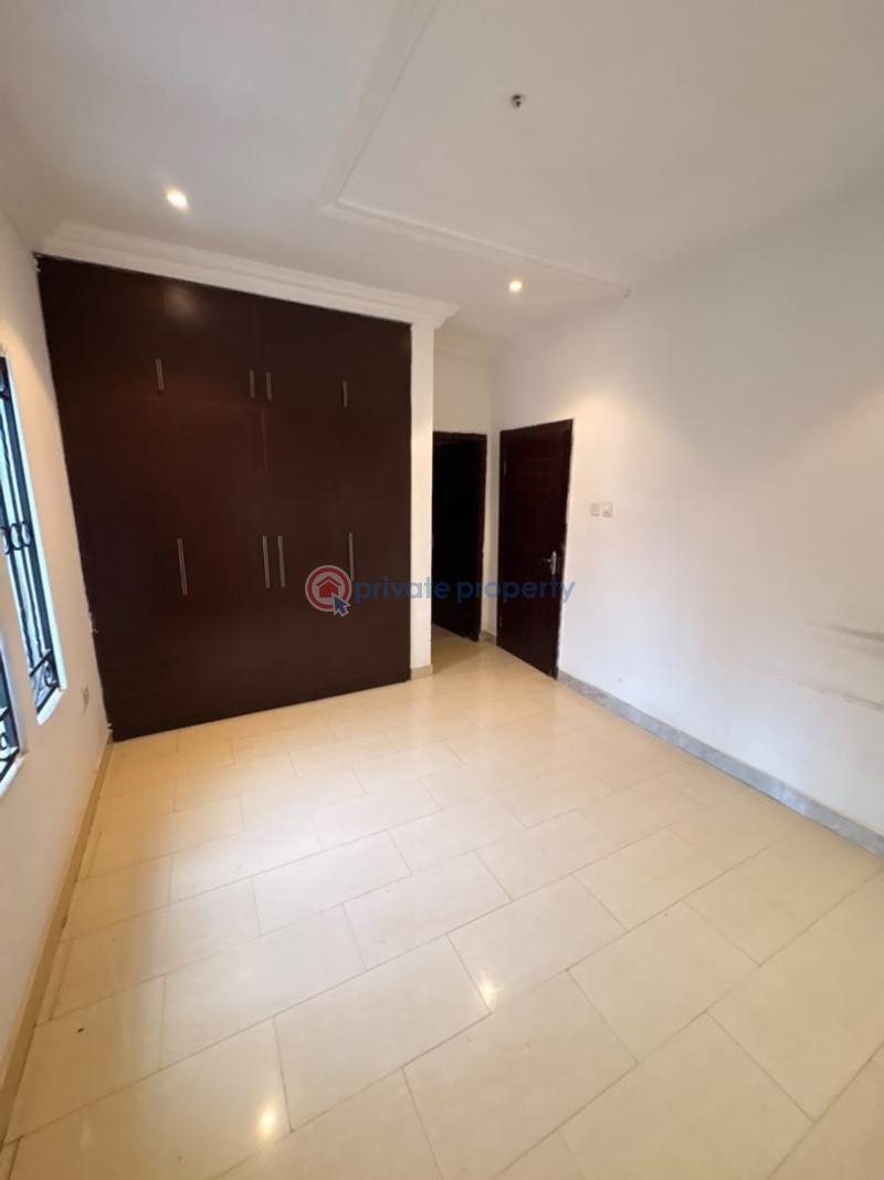 1 bedroom Mini Flat For Rent Lekki Phase 1 Lagos - 5