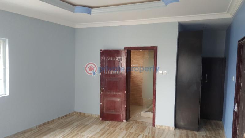 1 bedroom Mini Flat For Rent Off Ajose Adeogun Victoria Island Lagos - 5