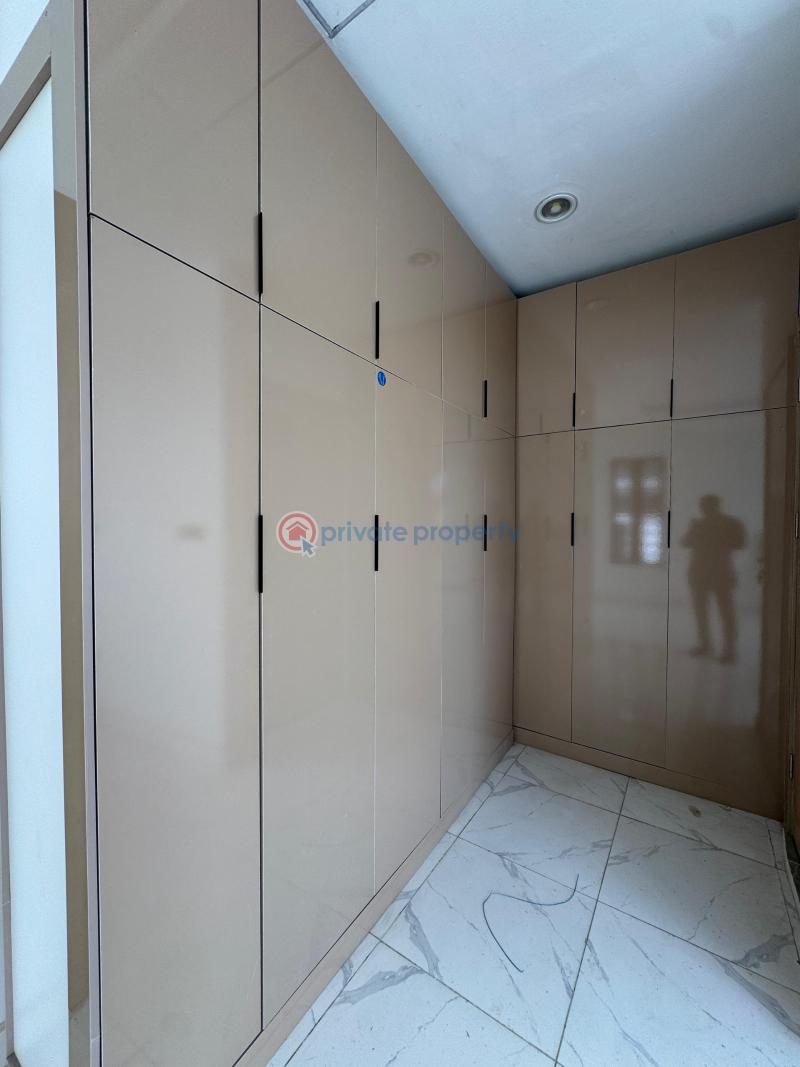 4 bedroom Semi detached Duplex For Sale Ikota Lekki Lagos - 8