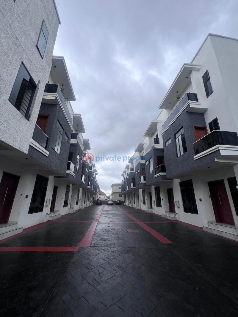 4 bedroom Terraced Duplex For Sale Chevron Drive Lekki Lagos - 0
