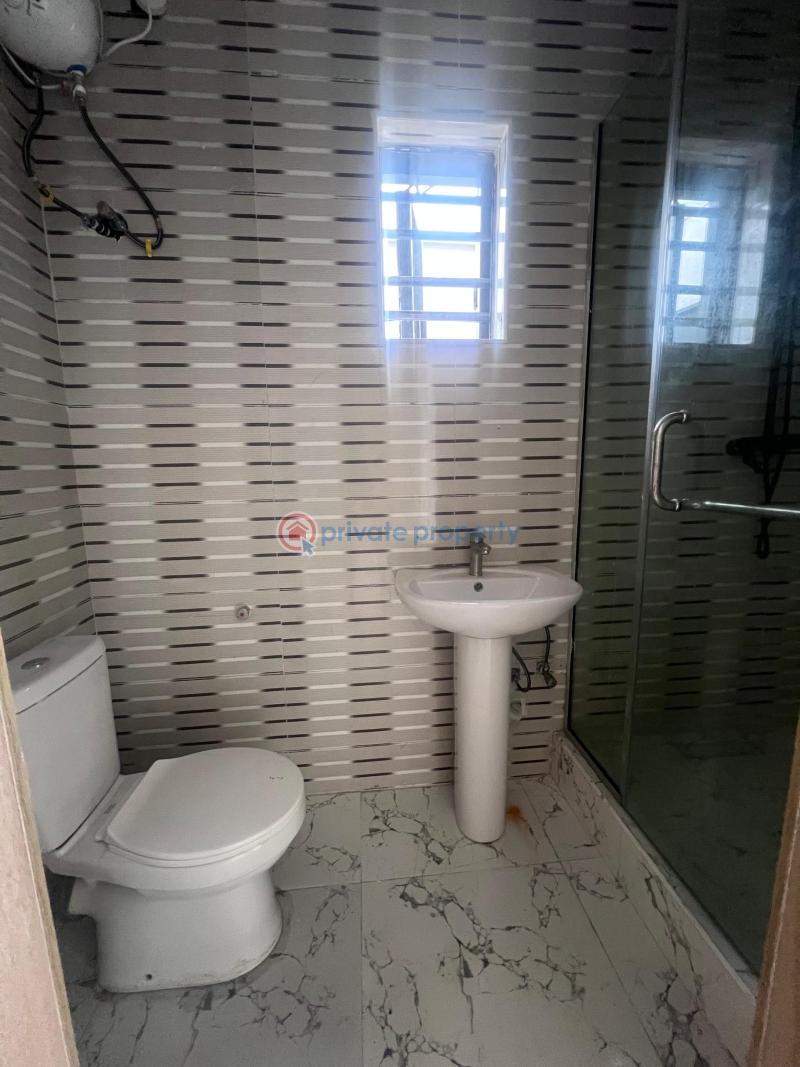 5 bedroom Terraced Duplex For Sale Chevron Drive Lekki Lagos - 3