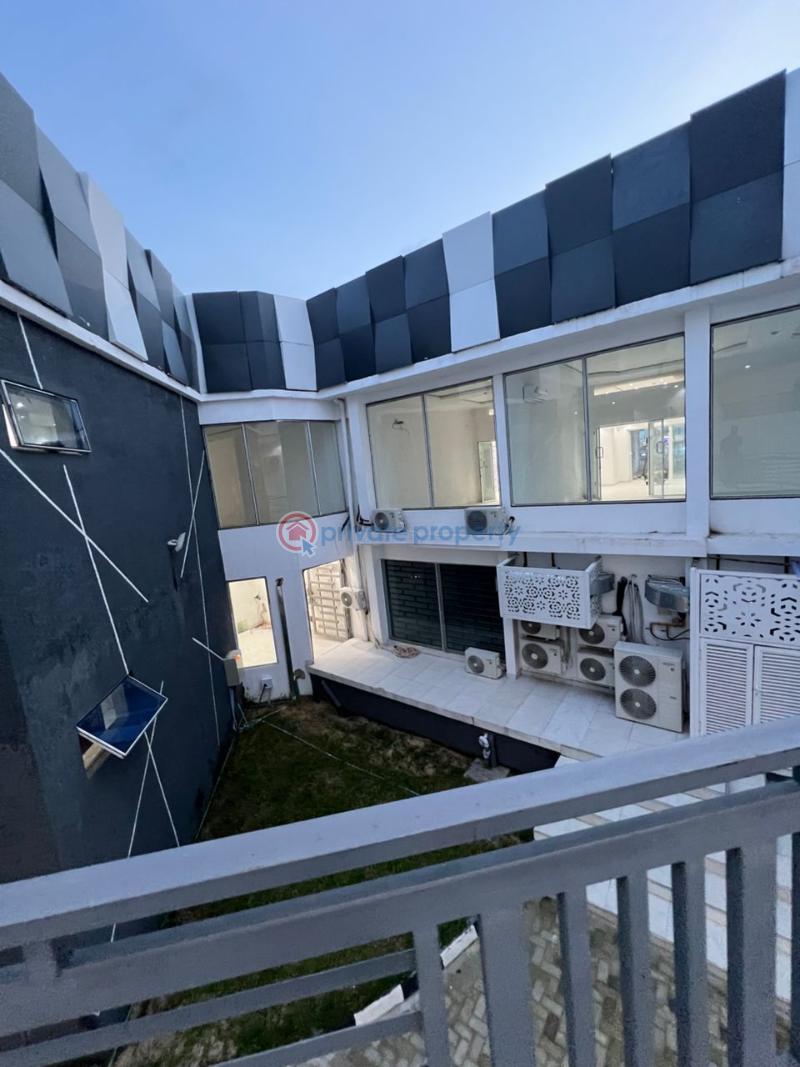 Shop For Rent Ogombo Road Abraham Adesanya Sangotedo Lagos - 7