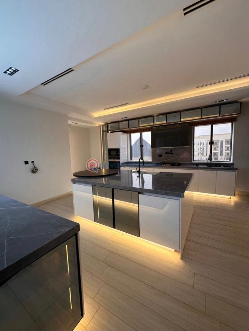 4 bedroom Maisonette For Sale Wuye Abuja Phase 2  - 4