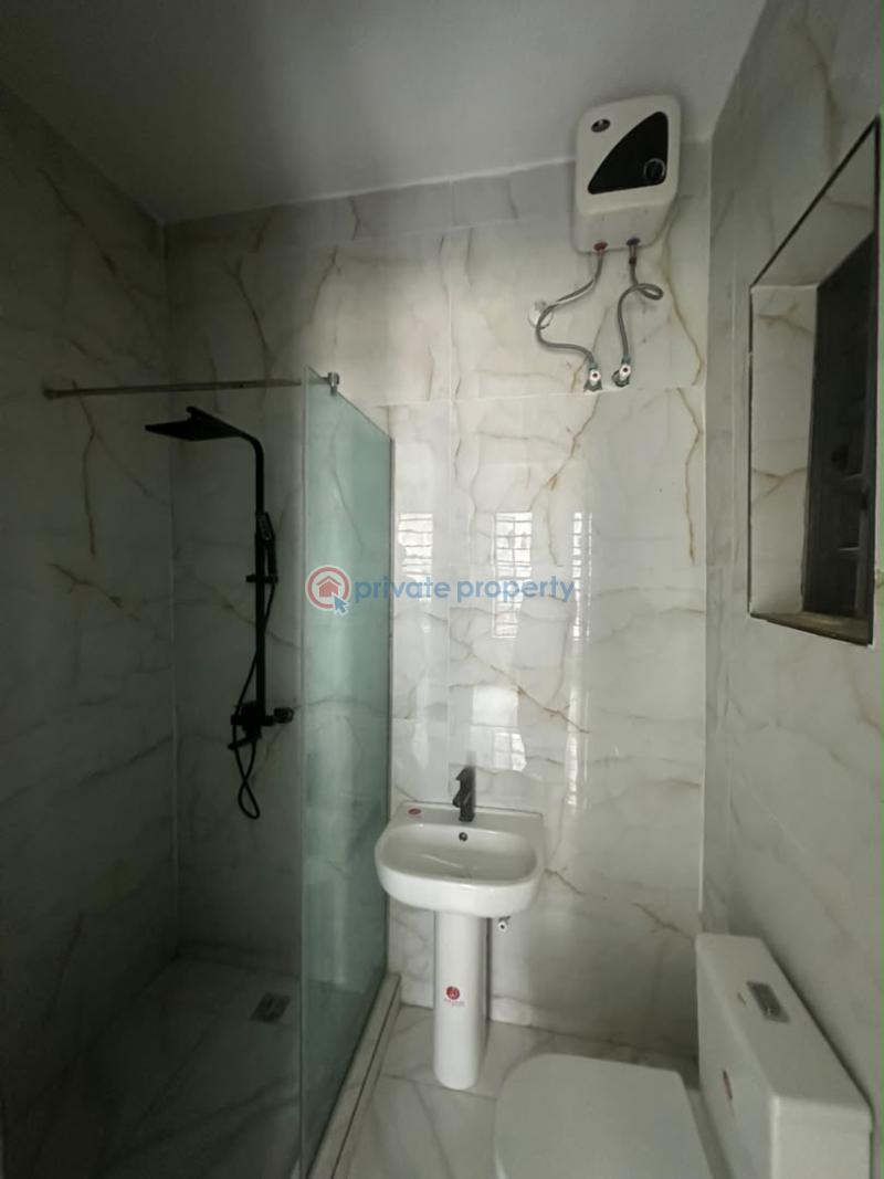 2 bedroom Flat & Apartment For Sale Freedom Way Lekki Phase 1 Lagos - 6