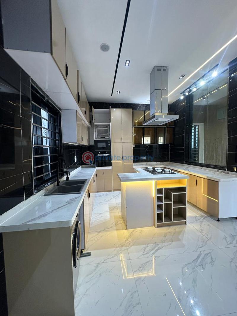 5 bedroom Detached Duplex For Sale Ajah, Lekki Lagos - 9