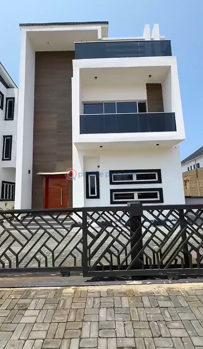 5 bedroom Detached Duplex For Sale Chevron Drive Lekki Lagos - 1