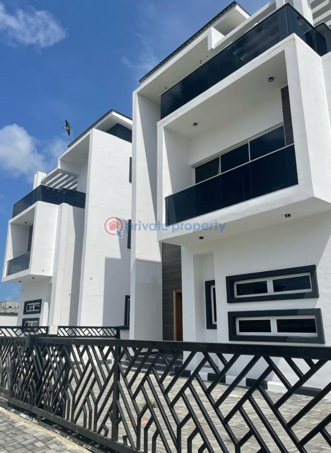 5 bedroom Detached Duplex For Sale Chevron Drive Lekki Lagos - 3