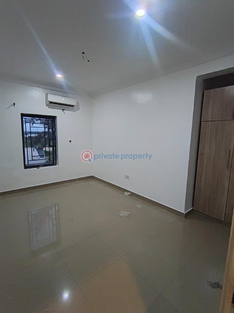 1 bedroom Mini Flat For Sale Ikota Lekki Lagos - 8