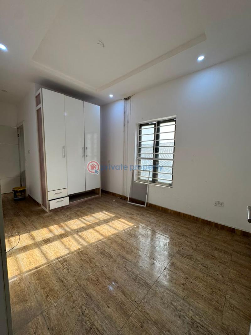 1 bedroom Flat & Apartment For Rent Abraham Adesanya Ajah Lagos - 3