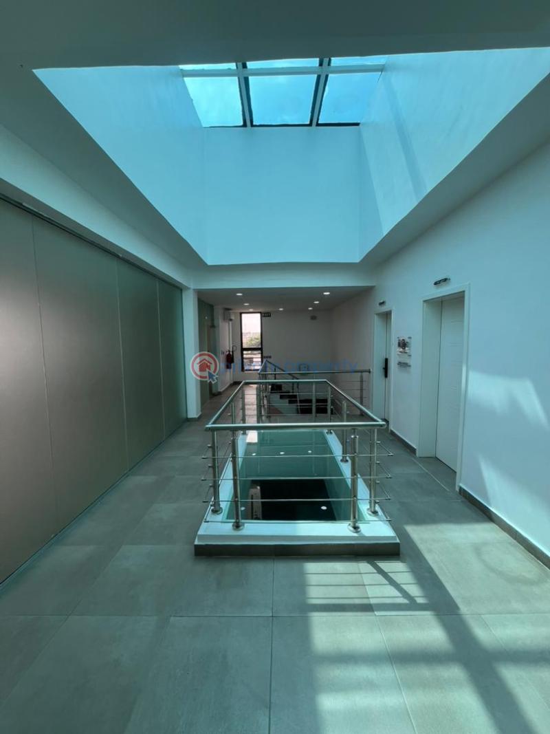 Shop For Rent Ikate Lekki Phase 1 Lagos - 2