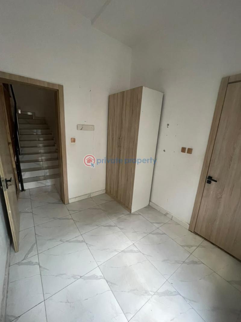 1 bedroom Shared Apartment For Rent Ikota Lekki Phase 2 Lagos - 1