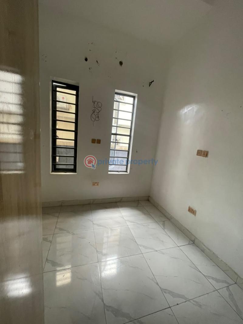1 bedroom Shared Apartment For Rent Ikota Lekki Phase 2 Lagos - 3