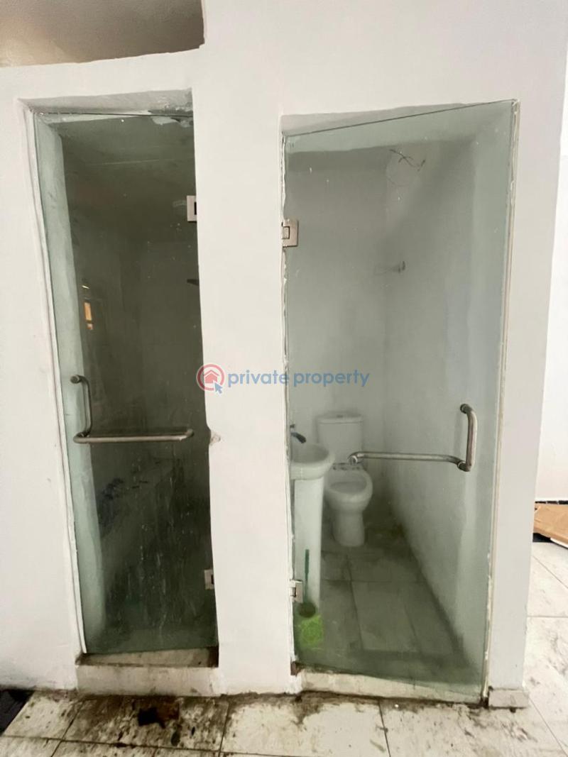 1 bedroom Self Contain For Rent Chevron Lekki Phase 2 Lagos - 4
