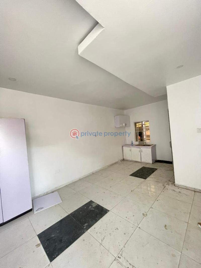 1 bedroom Self Contain For Rent Chevron Lekki Phase 2 Lagos - 1