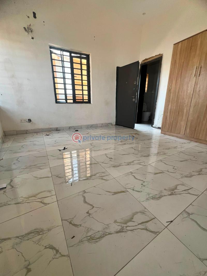 1 bedroom Studio Apartment For Rent Ologolo Lekki Lagos - 4
