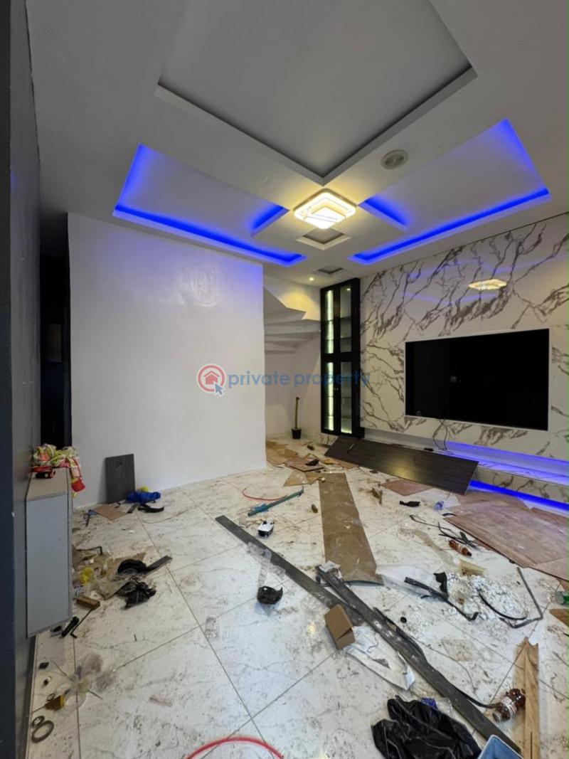 1 bedroom Studio Apartment For Rent Ikota Lekki Lagos - 1