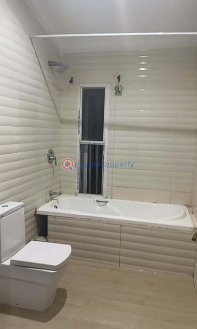 Exquisite studio apartment- unfurnished- ( video available) - 6 1 bedroom Studio Apartment For Rent Osapa Lekki Lagos - 6