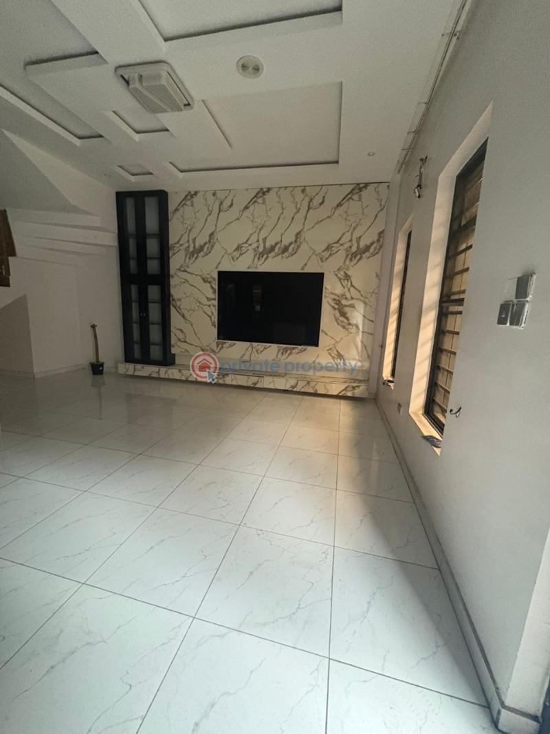 1 bedroom Flat & Apartment For Rent Ikota Lekki Lagos - 5